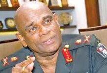 දේශපාලන අතපෙවීම් වුණොත් නැවතත් බෙදුම්වාදයක් – හිටපු යුද හමුදාපති