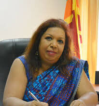 අද ඉන්න මාධ්යවේදීන් ඉගෙනගන්නෙ නෑ ! – ජාතික ළමාරක්ෂක අධිකාරියේ හිටපු සභාපතිනි මරිනි ද ලිවේරා